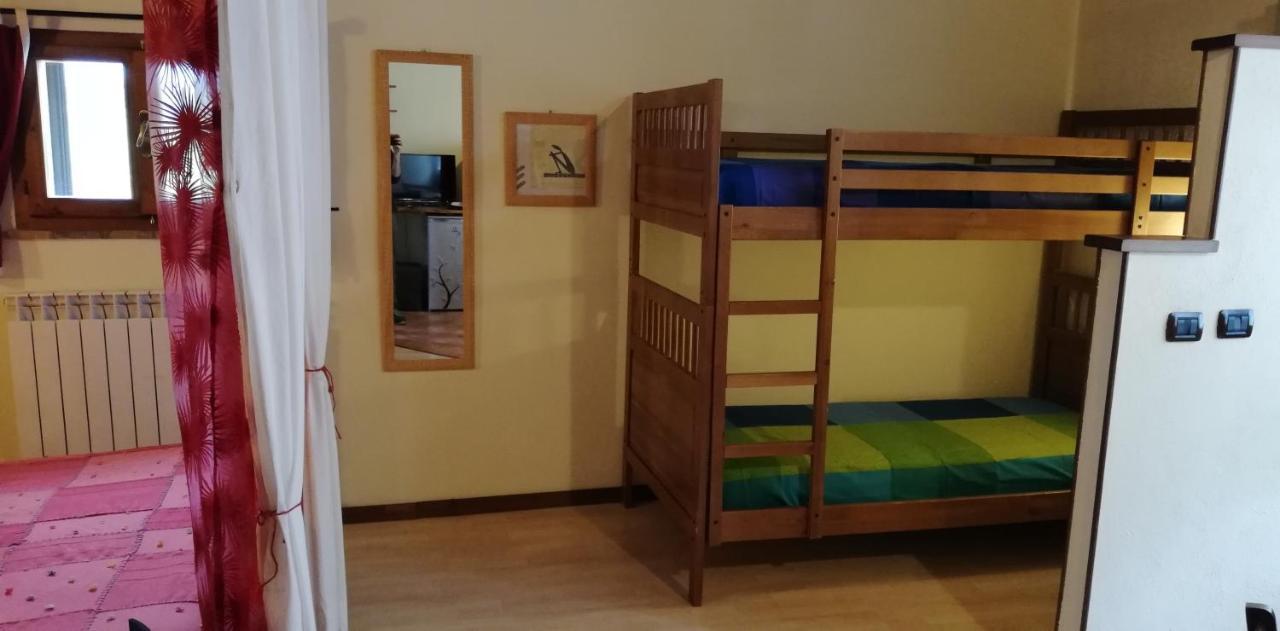 B&B Caselunghe Camerino Eksteriør bilde
